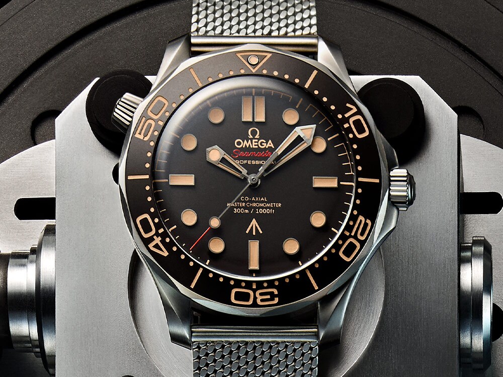 Category - Diver 300M - 007 Edition