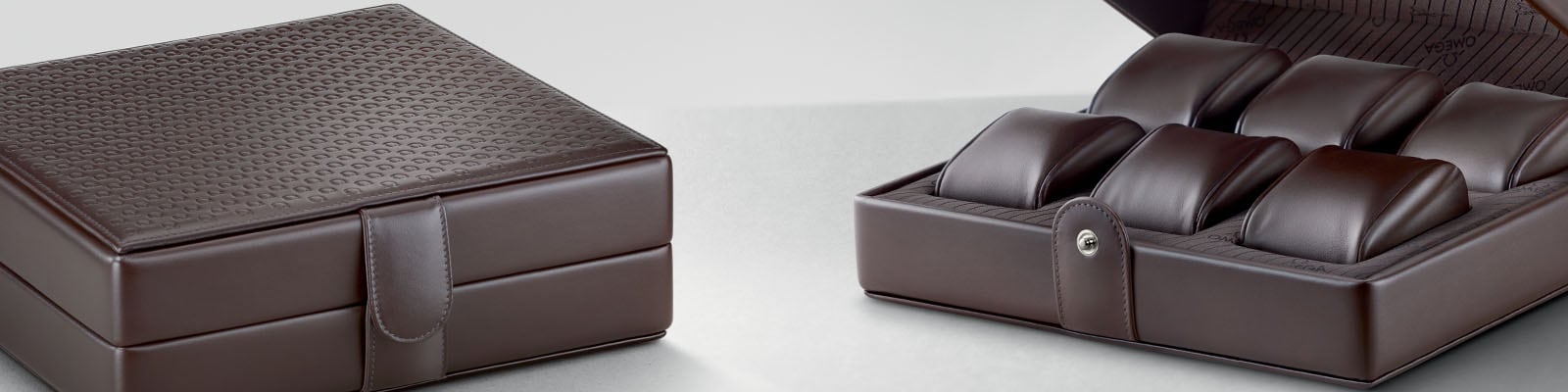 All Leather Watch Boxes | OMEGA®